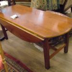 383 1053 Hunting table